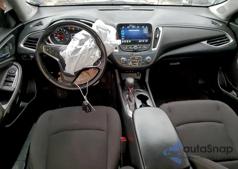 2022 Chevrolet Malibu Rs z USA, uszkodzony, nr VIN 1G1ZG5ST1NF215780